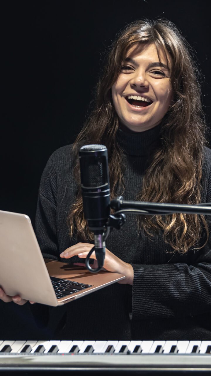 BEST CONDENSER MIC UNDER Rs20000 in 2022